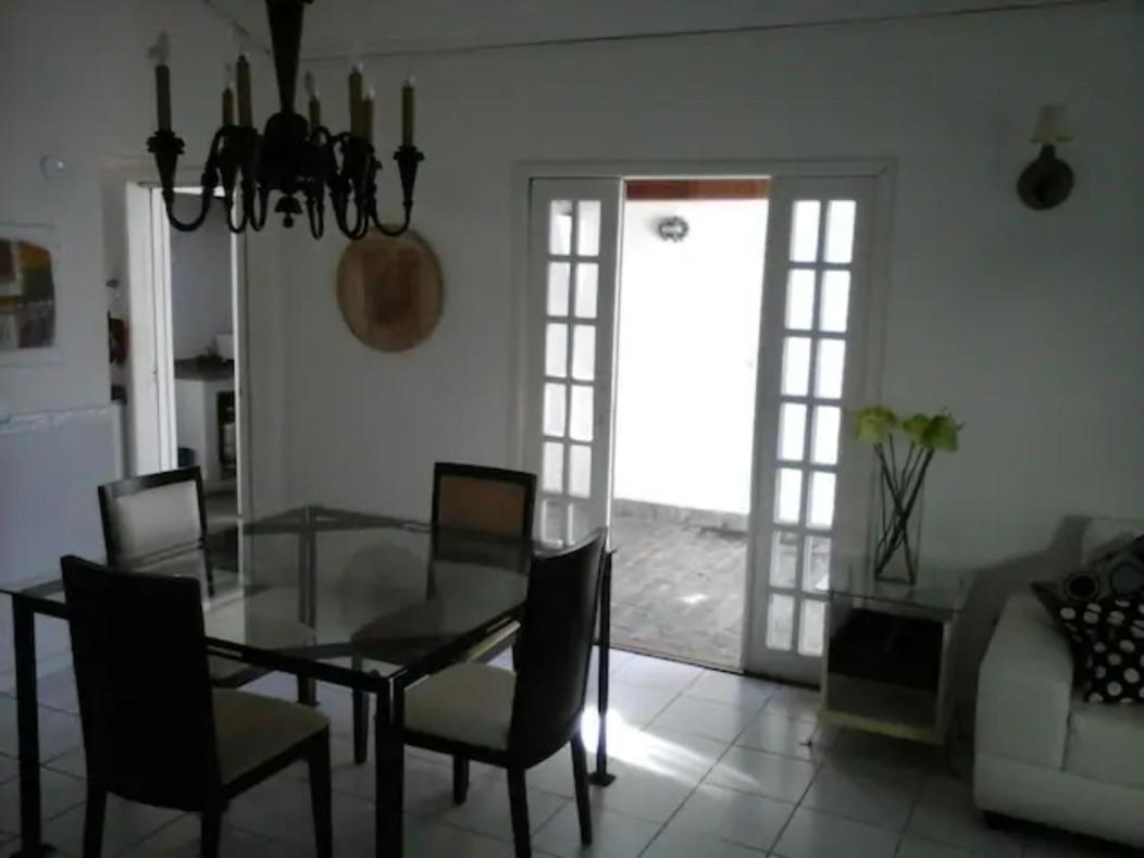 Linda Casa Para Temporada No Pero/Кабу-Фриу Экстерьер фото